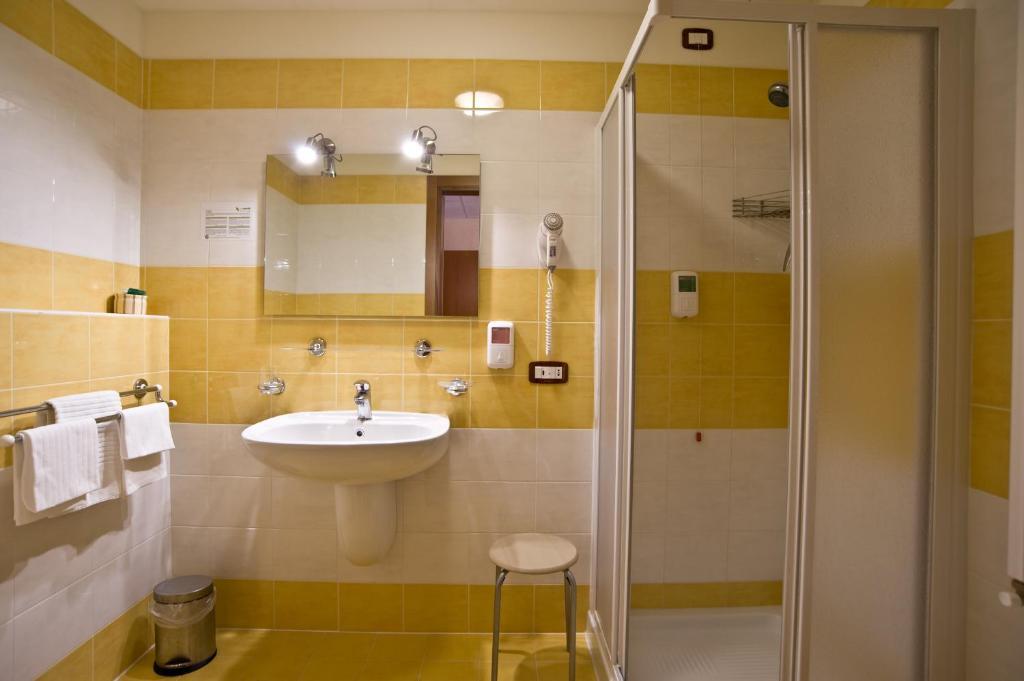 Hotel Colombo Breda di Piave Camera foto