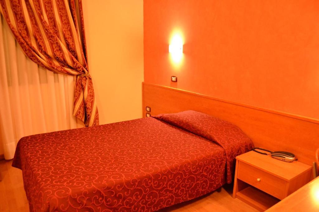 Hotel Colombo Breda di Piave Camera foto
